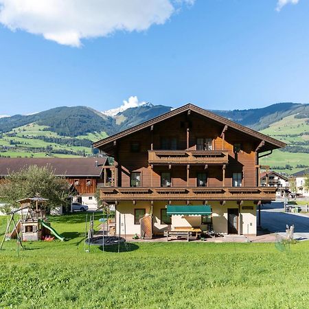 Beautiful Apartment In Mittersill With Balcony Екстериор снимка