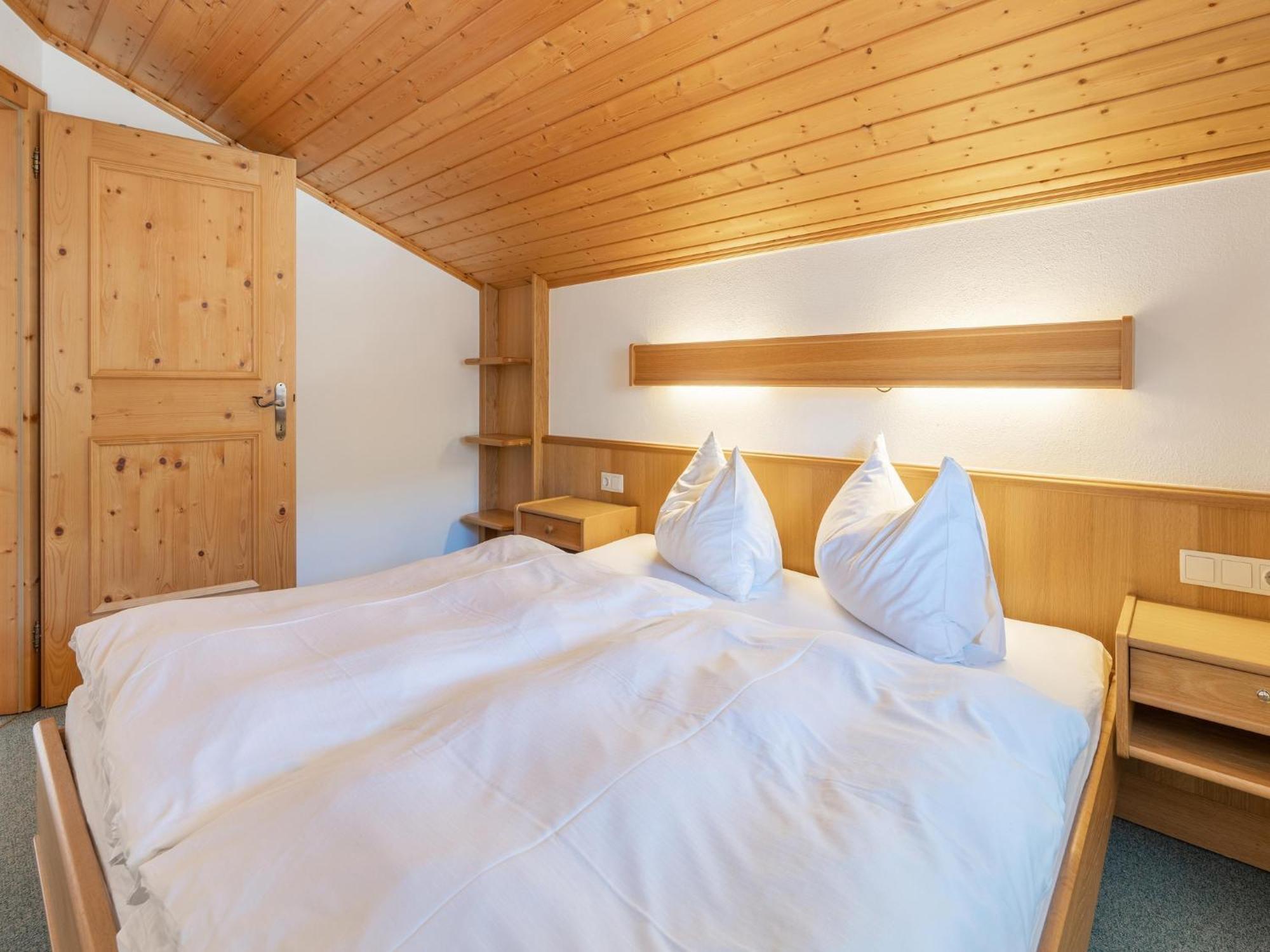 Beautiful Apartment In Mittersill With Balcony Екстериор снимка