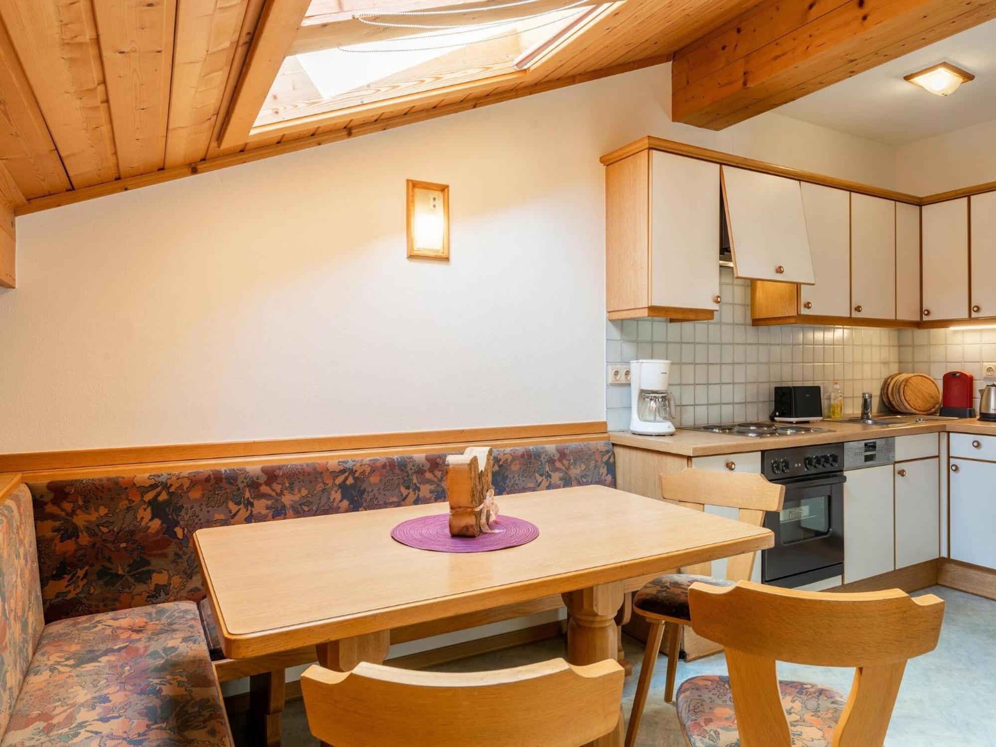 Beautiful Apartment In Mittersill With Balcony Екстериор снимка