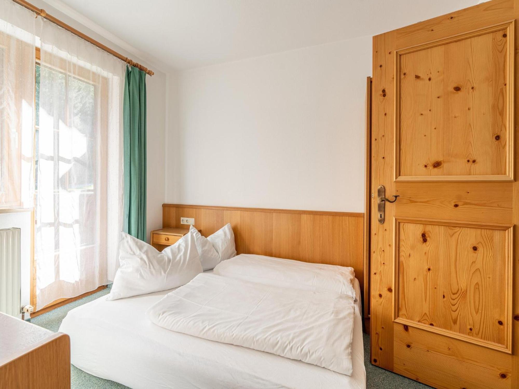 Beautiful Apartment In Mittersill With Balcony Екстериор снимка