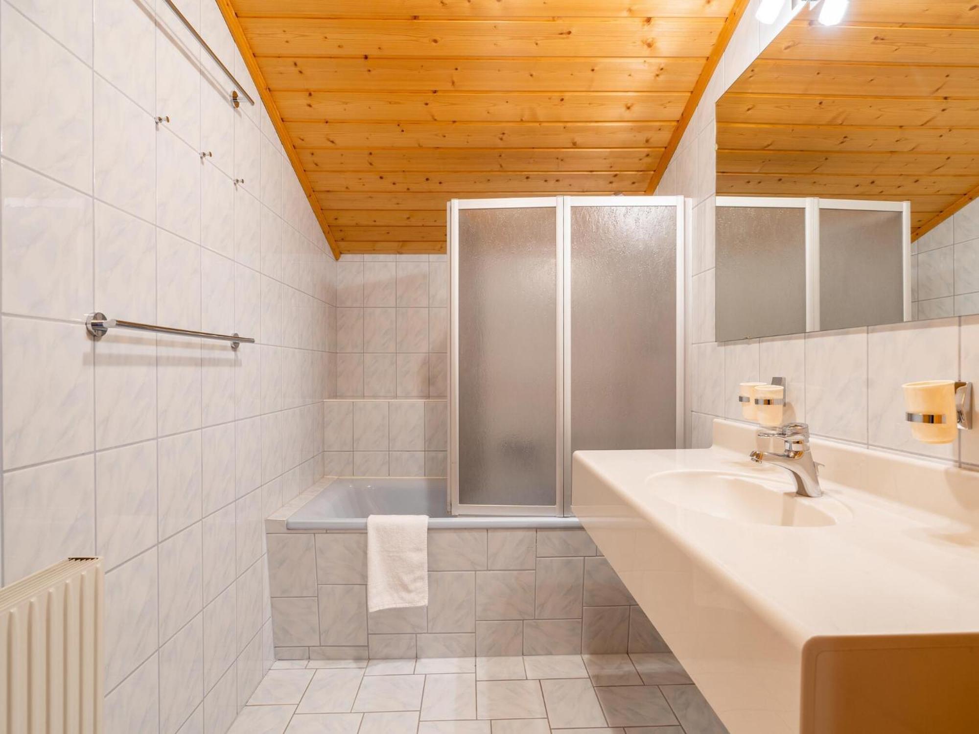 Beautiful Apartment In Mittersill With Balcony Екстериор снимка